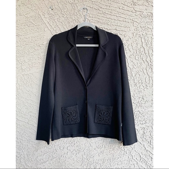 BCBGMaxAzria Jackets & Blazers - BCBGMaxAzria Ribbed Knit Embroidered Pocket Blazer